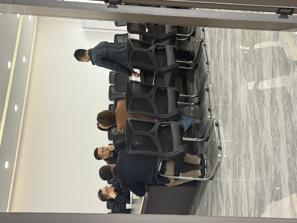 共話合作，共謀發(fā)展——山東客戶蒞臨我司車間參觀考察